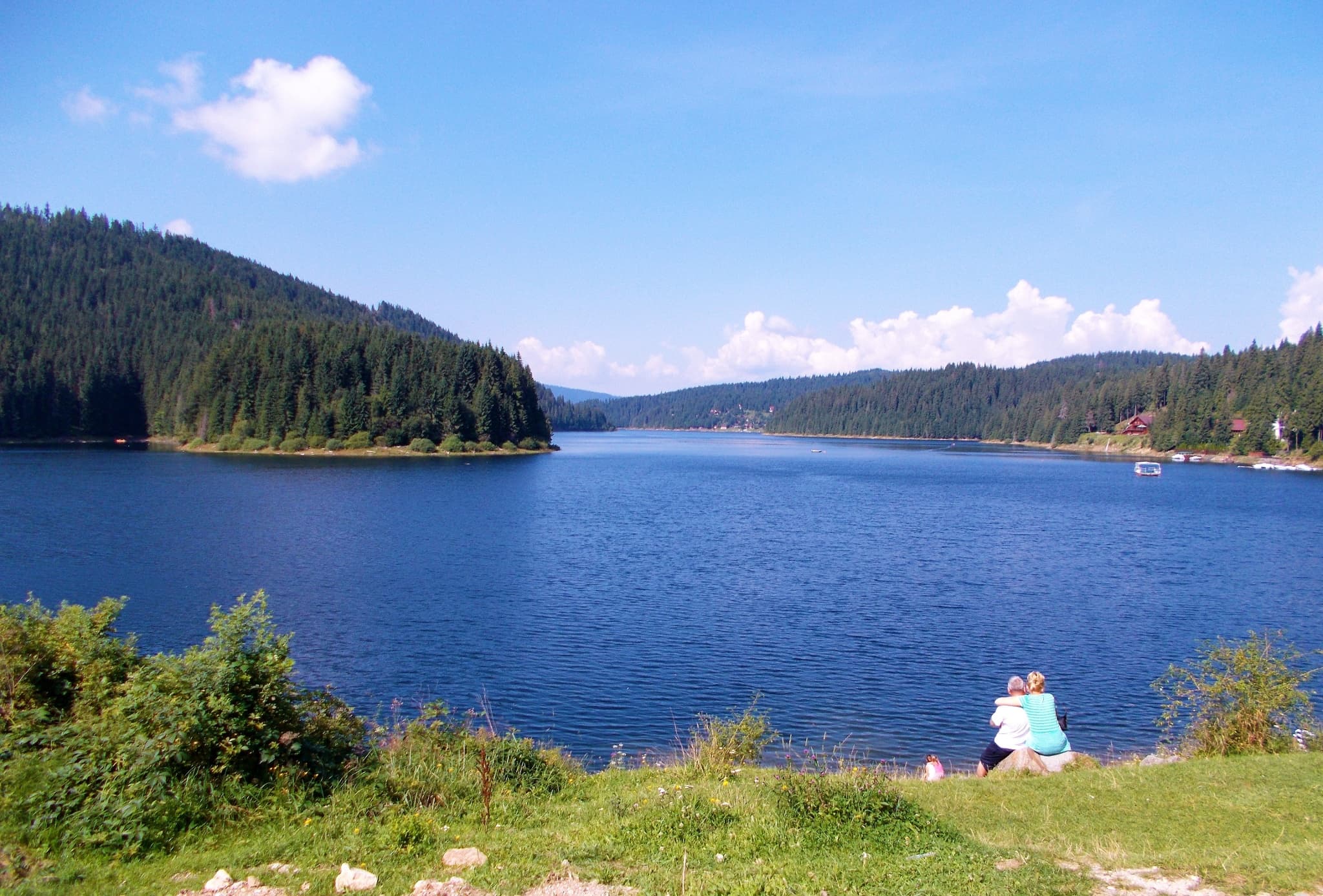 Vedere aeriana lacul Beliș